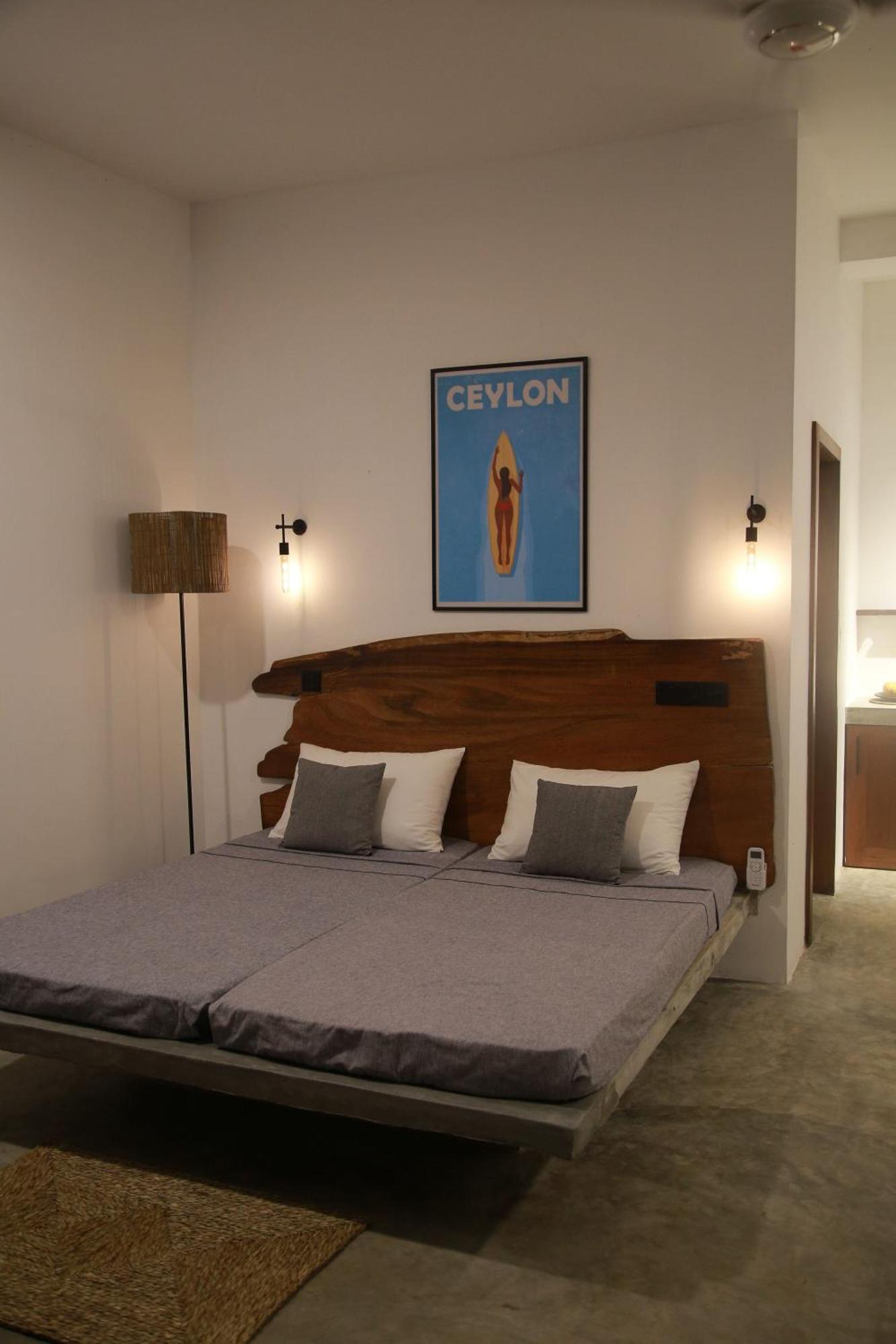Voda Hotel Унаватуна Екстериор снимка